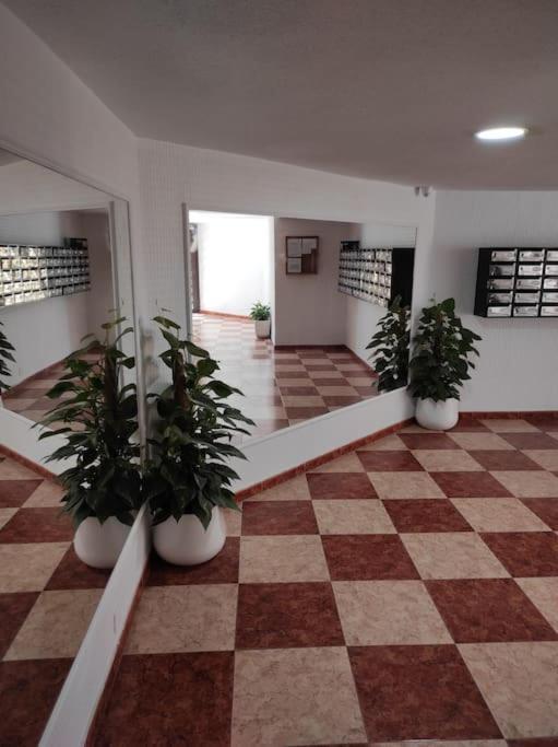Estudio Centrico En Torremolinos Exterior photo